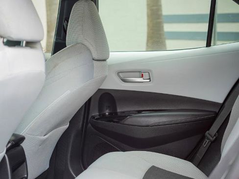 Used 2019 Toyota Corolla SE FWD image 13