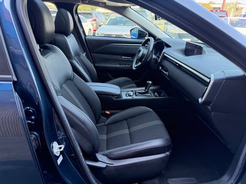 Used 2025 MAZDA CX-50 AWD 2.5 S w/ Premium Package image 24