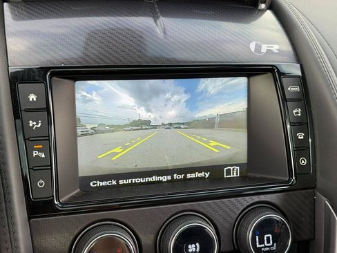 Used 2016 Jaguar F-TYPE R AWD/4WD image 21