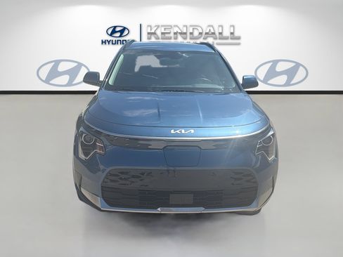 Used 2024 Kia Niro Wind FWD image 2