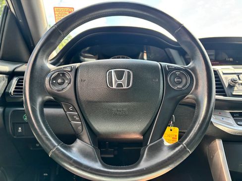 Used 2015 Honda Accord Sport image 29