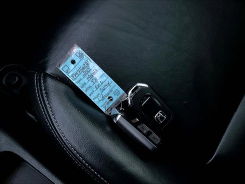 Used 2015 Honda Fit EX image 35