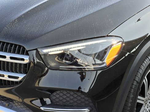 Used 2025 Mercedes-Benz GLE 350 4MATIC image 11