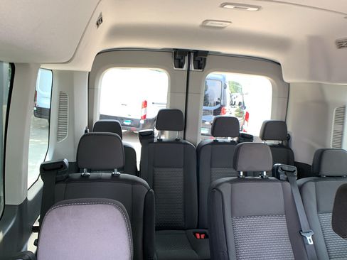 Used 2024 Ford Transit 350 XLT AWD/4WD image 27
