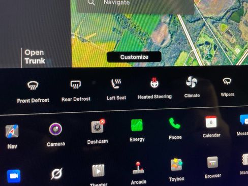 Used 2023 Tesla Model 3 Standard Range image 36