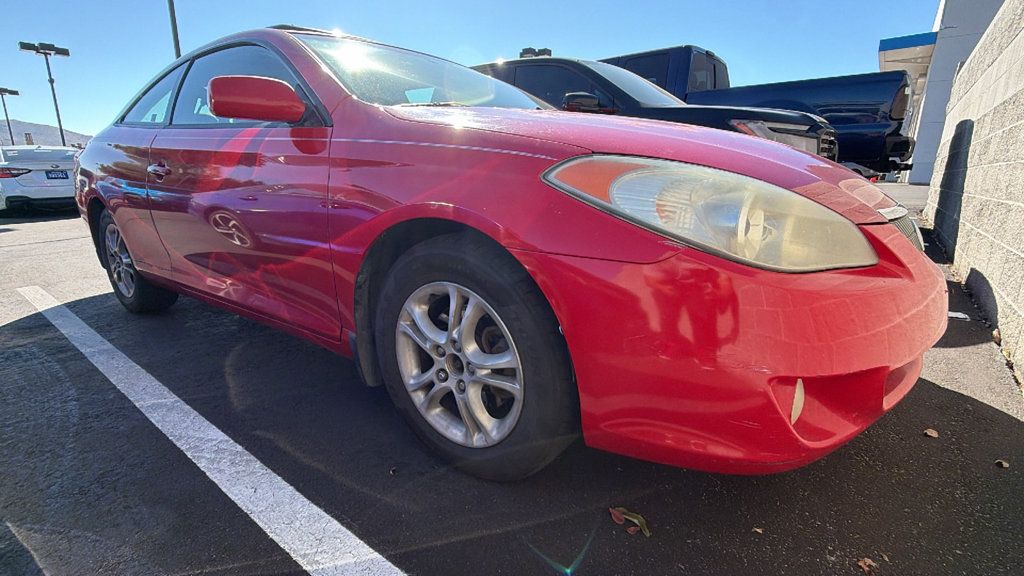 Used 2004 Toyota Solara SE FWD image 1