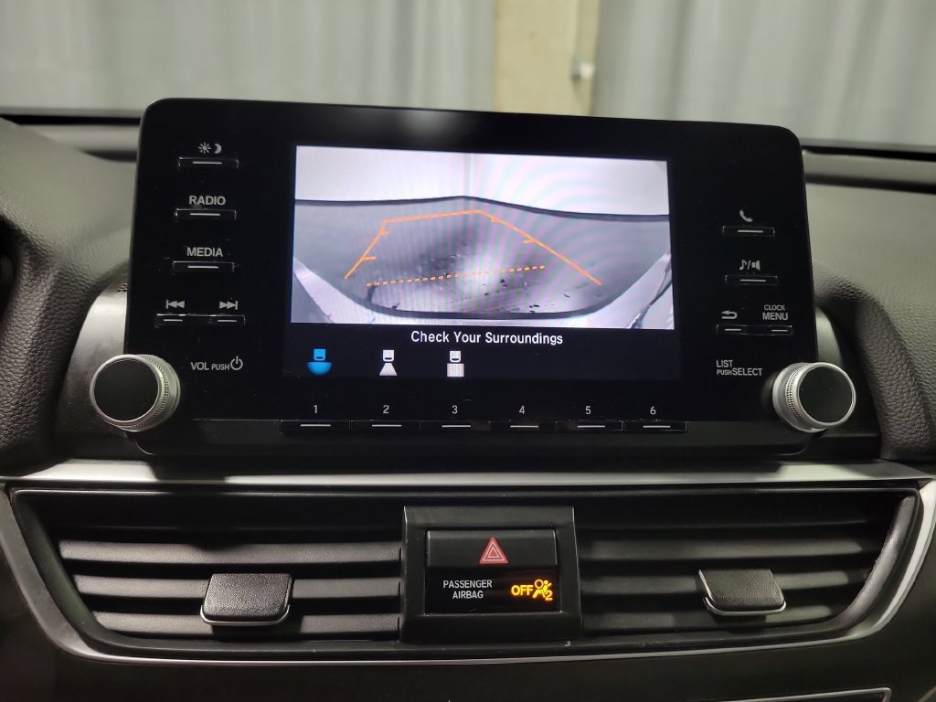Used 2018 Honda Accord LX image 22