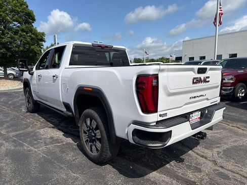 Used 2024 GMC Sierra 2500 Denali w/ Denali Reserve Package AWD/4WD image 10