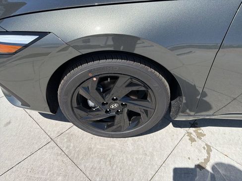 New 2026 Hyundai Elantra Sport FWD image 9