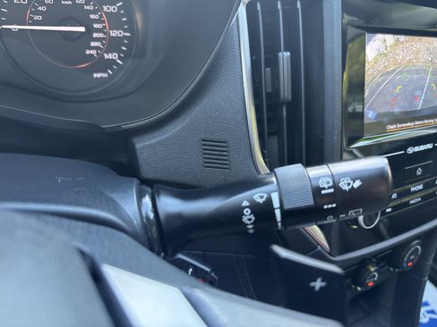 Used 2018 Subaru Crosstrek 2.0i Premium AWD/4WD image 28