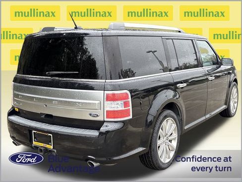Used 2018 Ford Flex Limited w/ Class III Trailer Tow Package image 4