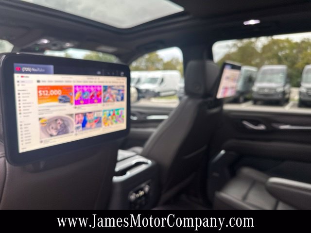 Used 2024 GMC Yukon XL Denali AWD/4WD image 17