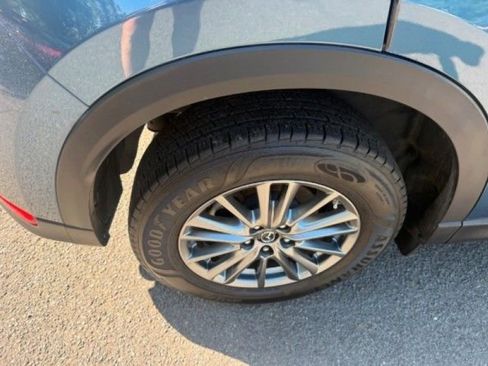 Used 2018 MAZDA CX-5 Sport AWD/4WD image 3