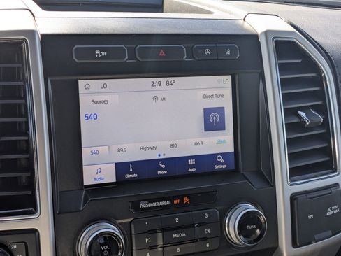 Used 2020 Ford F150 Lariat w/ Equipment Group 502A Luxury image 24