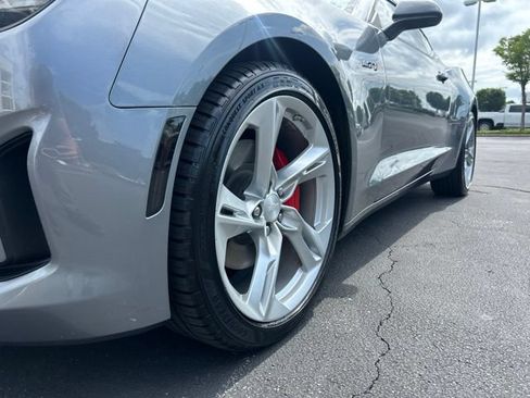 Used 2021 Chevrolet Camaro LT w/ Technology Package RWD image 12
