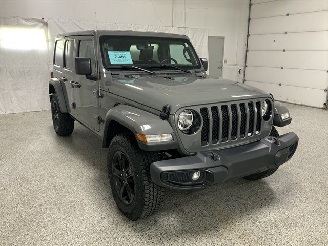 Used 2023 Jeep Wrangler Unlimited Sahara AWD/4WD image 4