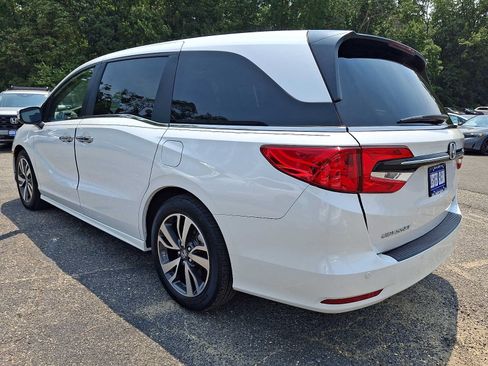 Certified 2023 Honda Odyssey Touring image 4