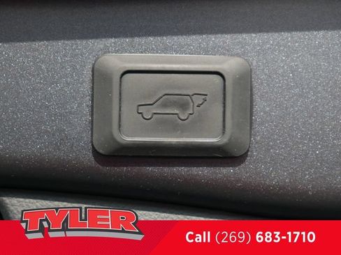 Used 2023 Toyota RAV4 XSE w/ XSE Grade Weather Package AWD/4WD image 19