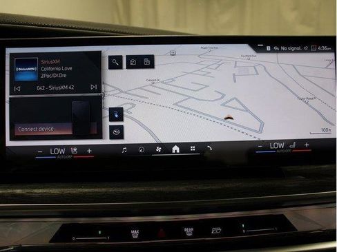 Used 2025 BMW i7 eDrive50 w/ Premium Package image 16