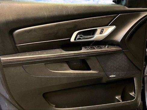 Used 2014 GMC Terrain SLT image 18