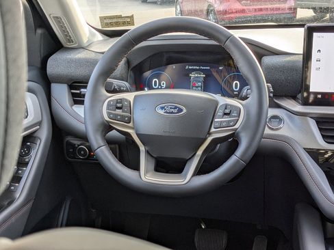 New 2026 Ford Explorer Active w/ Active Comfort Package image 20