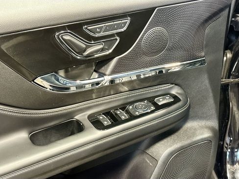 Used 2024 Lincoln Corsair AWD image 16