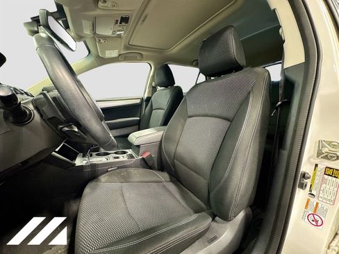 Used 2019 Subaru Outback 2.5i Premium w/ Protection Package #1 AWD/4WD image 22
