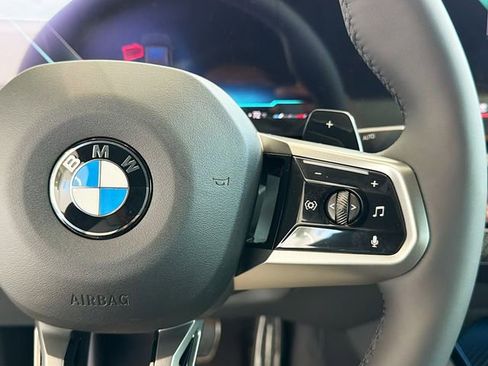 New 2026 BMW 540i xDrive w/ Executive Package image 37