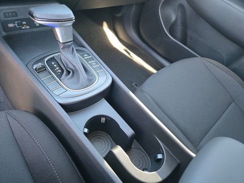 New 2026 Hyundai Kona SE image 14