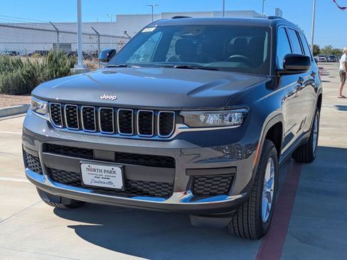 New 2025 Jeep Grand Cherokee L Laredo RWD image 7