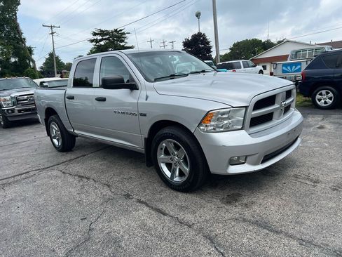 Used 2012 RAM 1500 Express w/ ST Popular Equipment Group AWD/4WD image 3