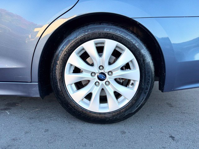 Used 2017 Subaru Legacy 2.5i Premium AWD/4WD image 26