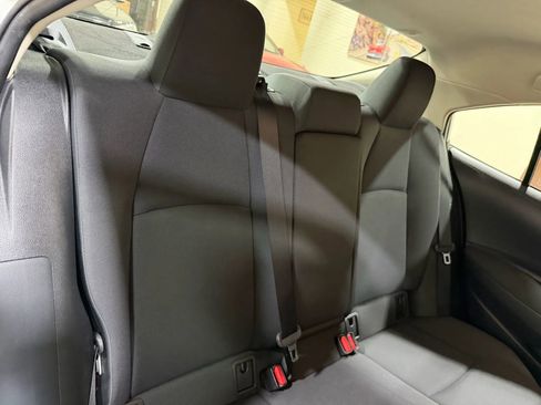Used 2021 Toyota Corolla LE w/ Carpet Mat Package (TMS) image 34
