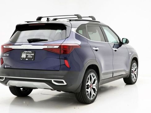 Used 2023 Kia Seltos SX image 10