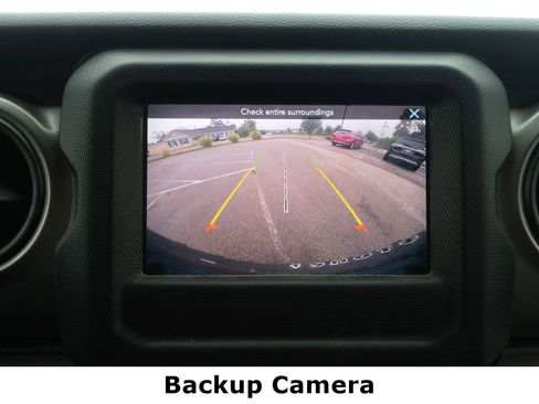 Used 2021 Jeep Wrangler Unlimited Sport image 13