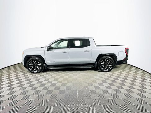 Used 2025 GMC Sierra EV Denali image 5