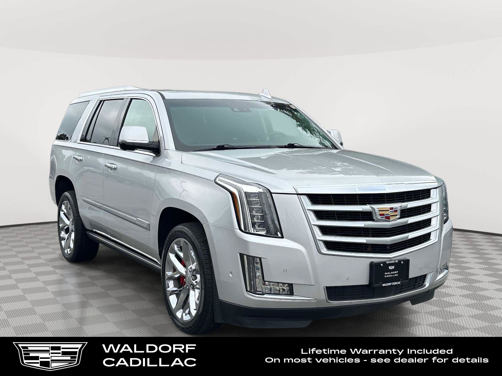 Used 2020 Cadillac Escalade Premium Luxury AWD/4WD image 1