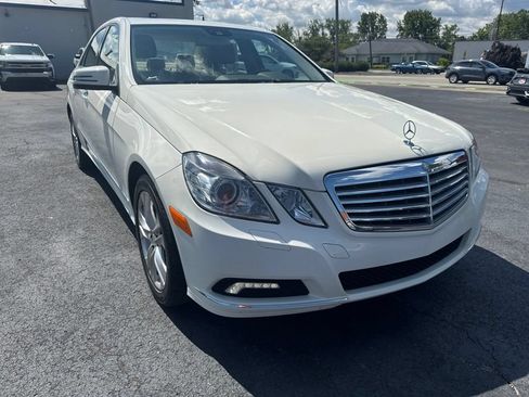 Used 2010 Mercedes-Benz E 350 Sedan image 49