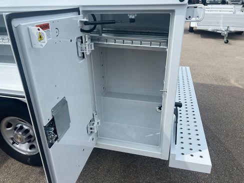 New 2025 Chevrolet Express 3500 w/ Power Convenience Package RWD image 24