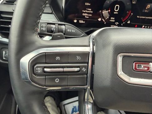 Certified 2025 GMC Acadia Elevation image 20