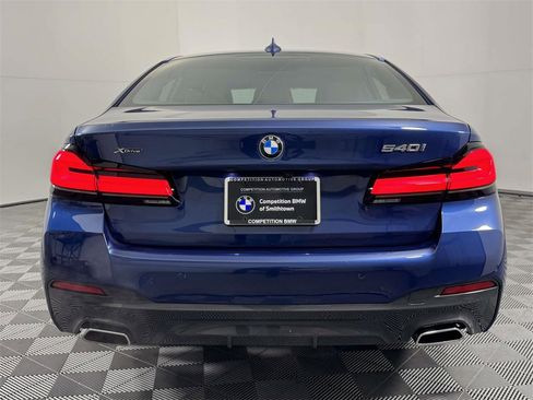 Used 2023 BMW 540i xDrive w/ Executive Package image 9