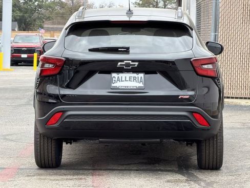 New 2026 Chevrolet Trax RS w/ Driver Confidence Package image 6