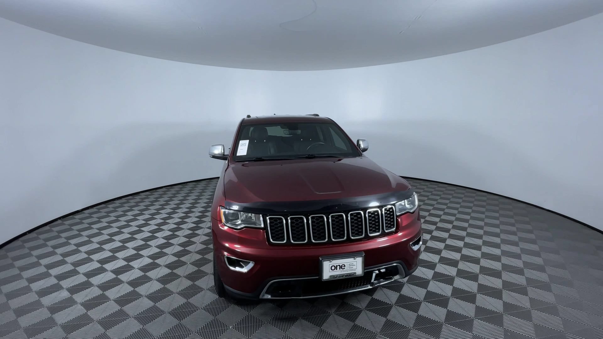 Used 2019 Jeep Grand Cherokee Limited w/ Trailer Tow Group IV AWD/4WD image 3