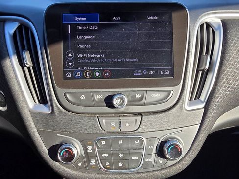 Certified 2024 Chevrolet Malibu LT image 16