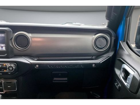 Used 2022 Jeep Wrangler Unlimited Sport AWD/4WD image 46