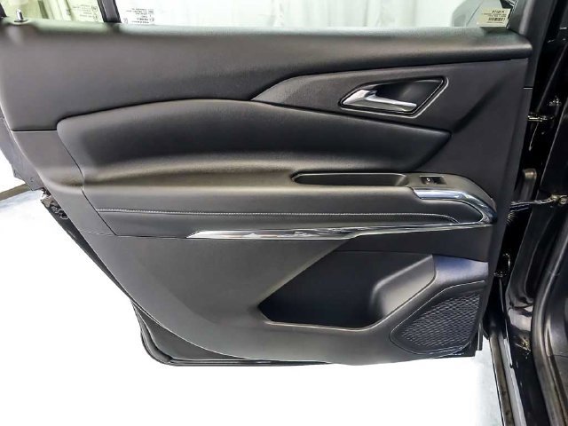 Certified 2026 Chevrolet Traverse LT AWD/4WD image 26