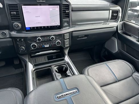 Used 2025 Ford F250 Platinum image 14
