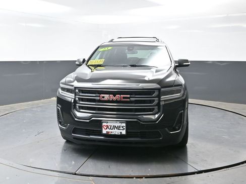 Used 2023 GMC Acadia AT4 w/ Preferred Package AWD/4WD image 8