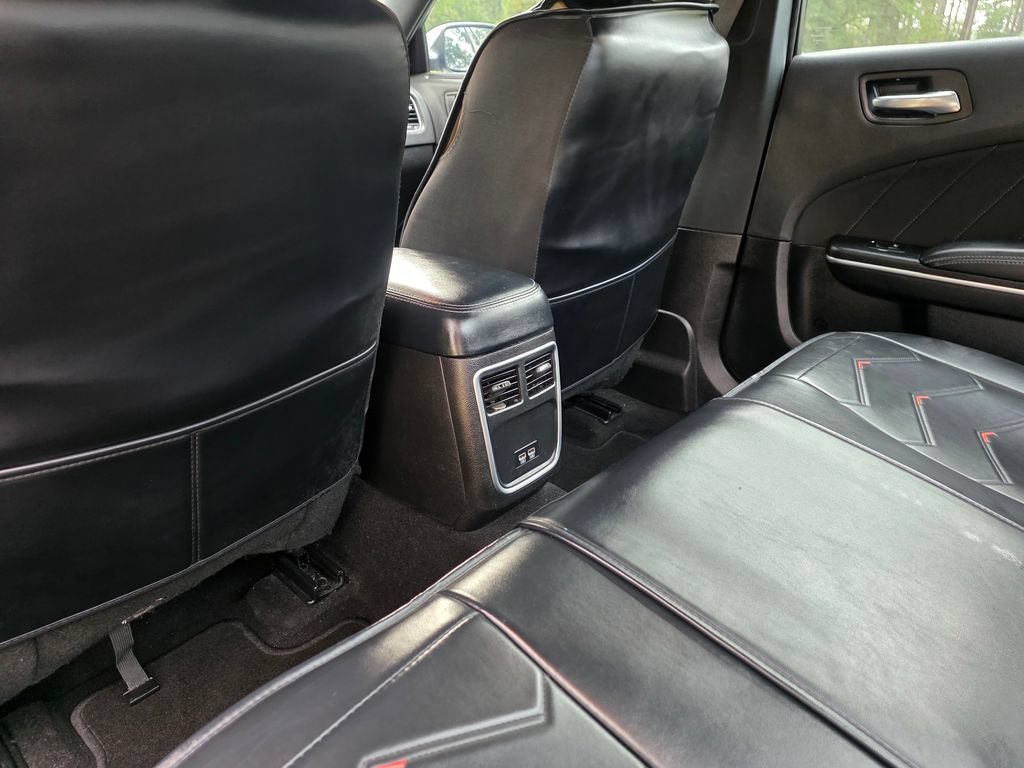 Used 2022 Dodge Charger SXT RWD image 17