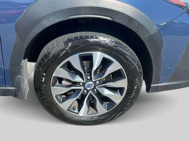 Used 2023 Subaru Outback Touring XT AWD/4WD image 14